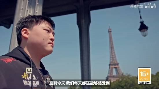 Uzi在C9比赛中反败为胜，出色发挥引发热议！